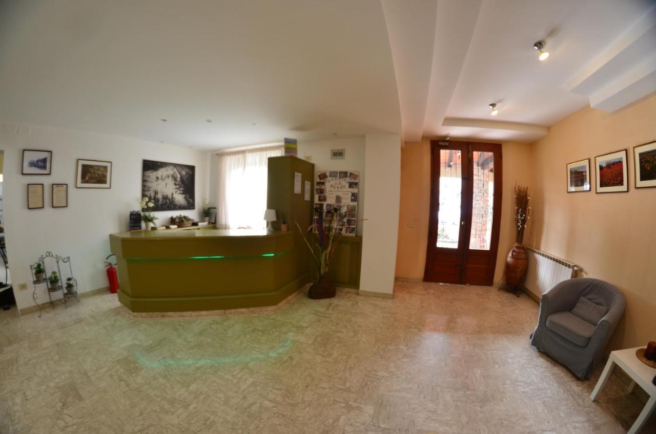Hotel La Piccola Stazione Torrita di Siena Dış mekan fotoğraf